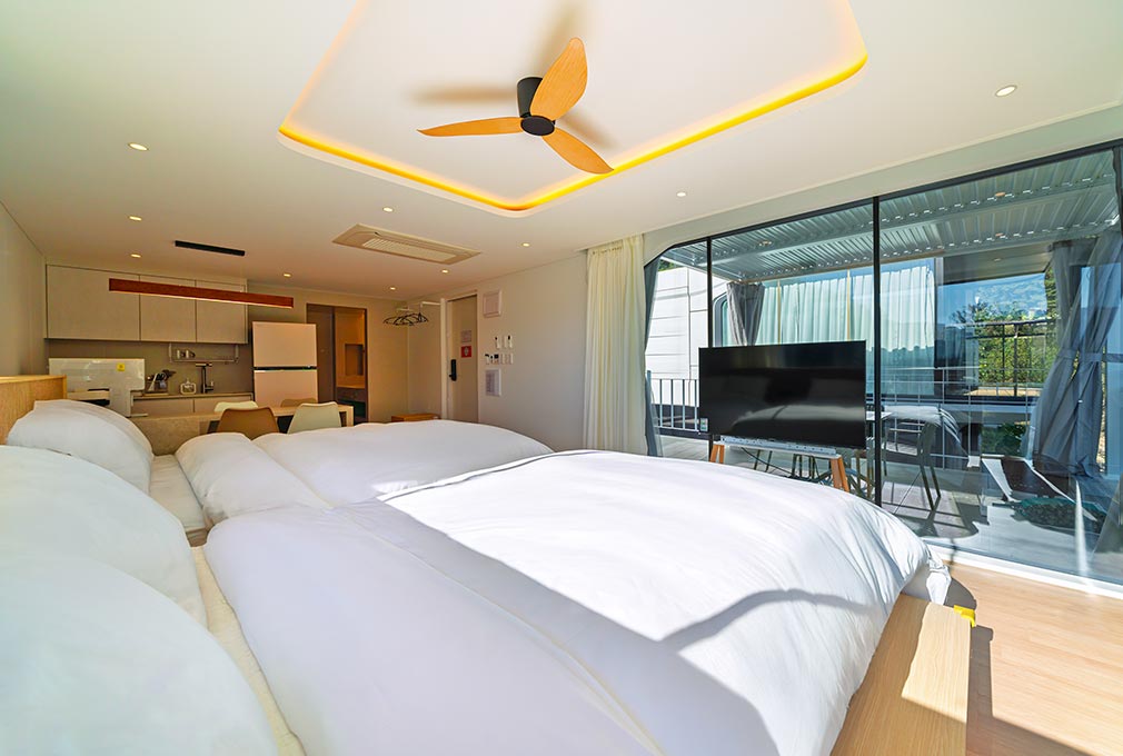 슬라이드 이미지3